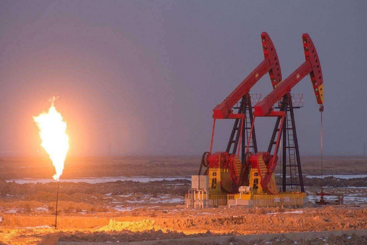 油田開采 油田開采